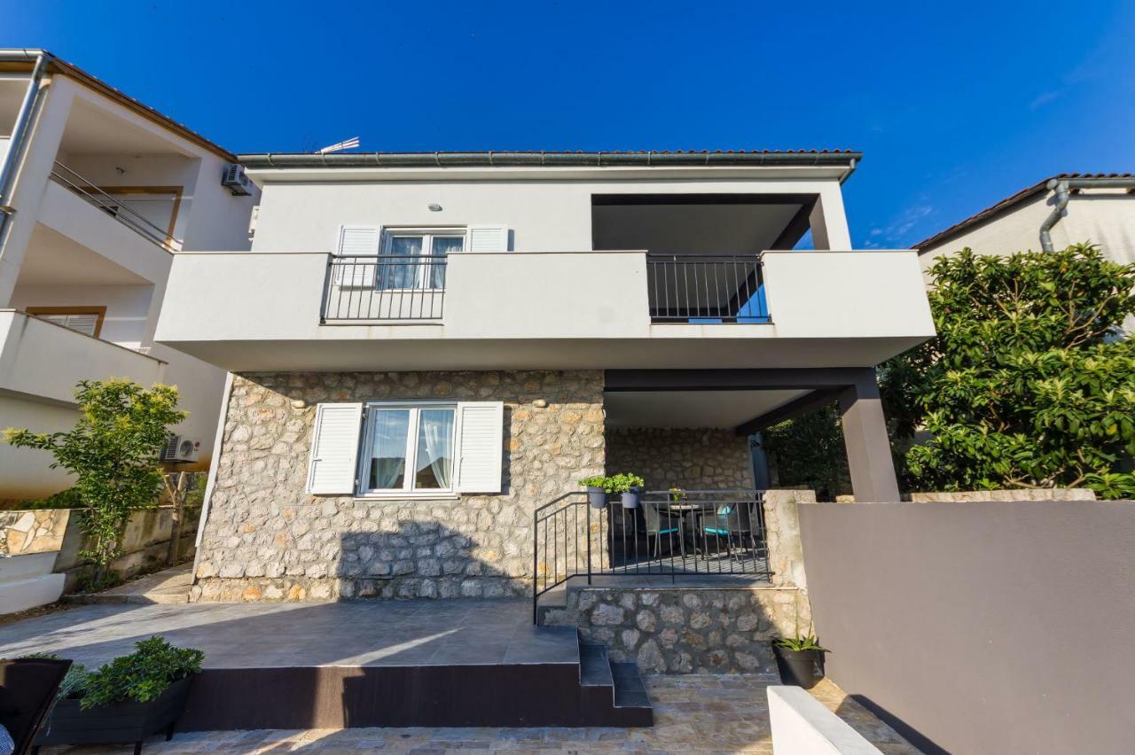 Sestrice Apartment Drage Luaran gambar